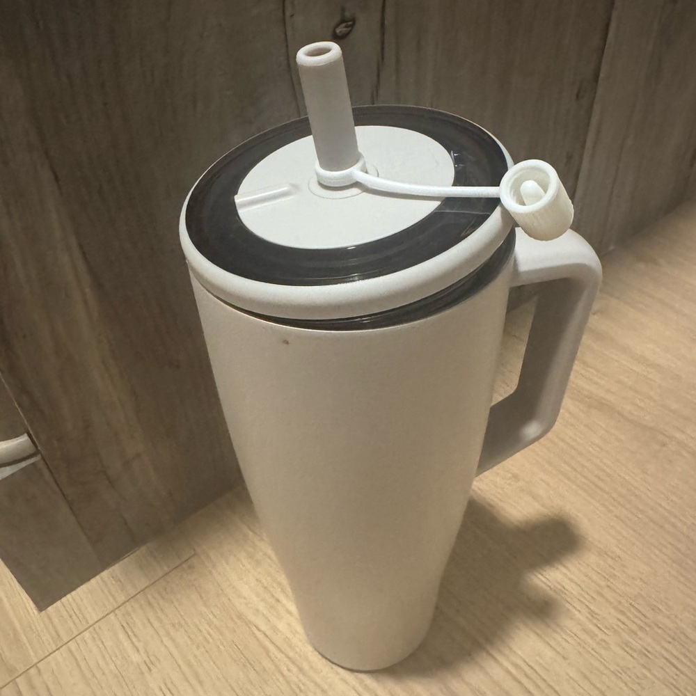 BrüMate Era 40 oz Tumbler with Handle and Straw